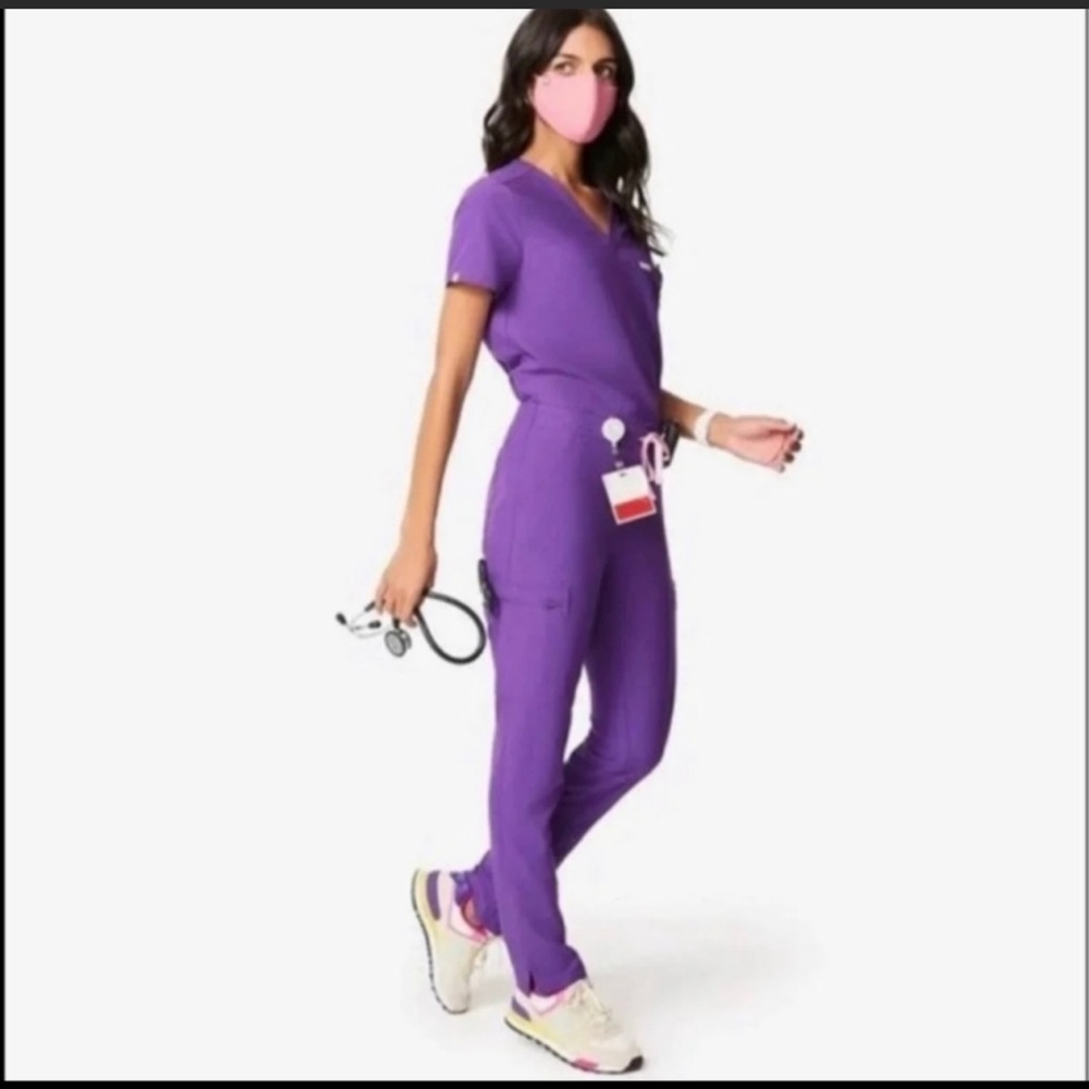 NWT FIGS Magic Purple